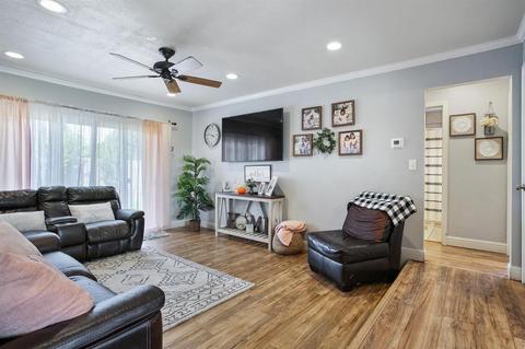 451 Diane Dr, Manteca, CA 95336 photo 8
