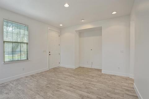 1659 Fairway Oaks Ct, Ripon, CA 95366 photo 7