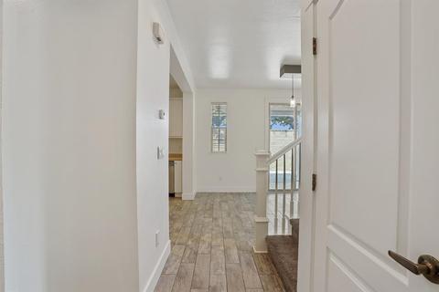 1659 Fairway Oaks Ct, Ripon, CA 95366 photo 8