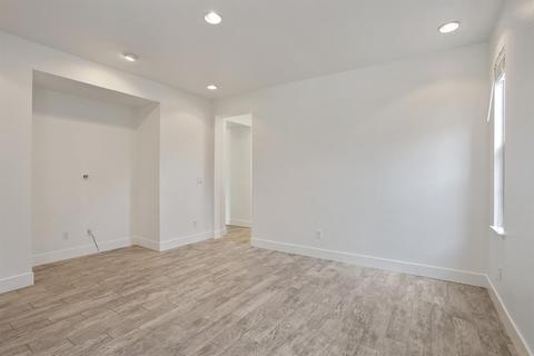 1659 Fairway Oaks Ct, Ripon, CA 95366 photo 6