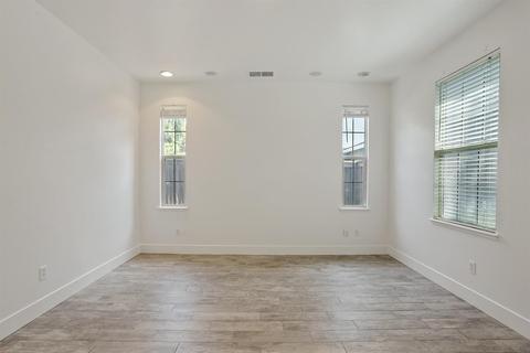 1659 Fairway Oaks Ct, Ripon, CA 95366 photo 5