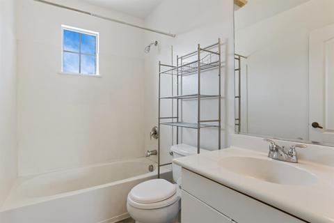 1659 Fairway Oaks Ct, Ripon, CA 95366 photo 25