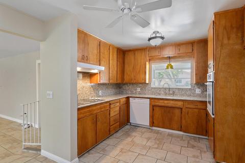 1016 Orchid Ave, Modesto, CA 95355 photo 15