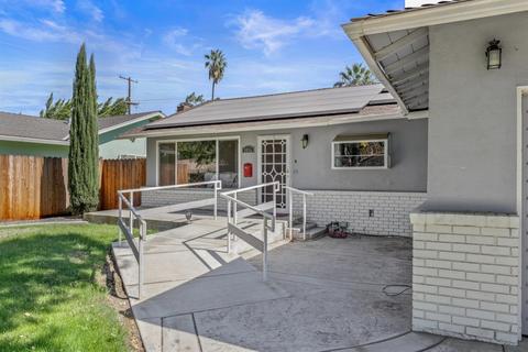 1016 Orchid Ave, Modesto, CA 95355 photo 4