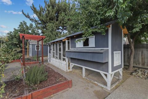 1220 Jill Ln, Modesto, CA 95355 photo 39