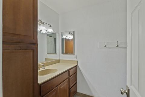 1220 Jill Ln, Modesto, CA 95355 photo 26