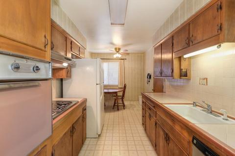5572 Whitfield Way, Carmichael, CA 95608 photo 14