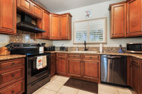 3876 Emerson Rd, Acampo, CA 95220 photo 3