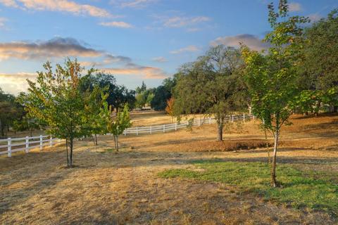 4880 Woodsman Loop, Placerville, CA 95667 photo 3