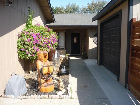 3908 Midcrest Ct, Modesto, CA 95355 photo 6