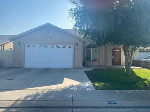 2212 3rd St, Hughson, CA 95326 photo 1