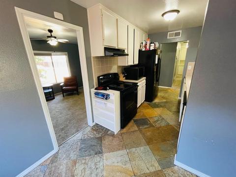 1437 E Orangeburg Ave, Modesto, CA 95355 photo 6