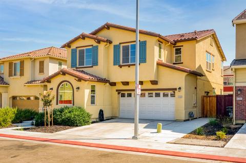 4368 Matthew Way, Tracy, CA 95377 photo 4