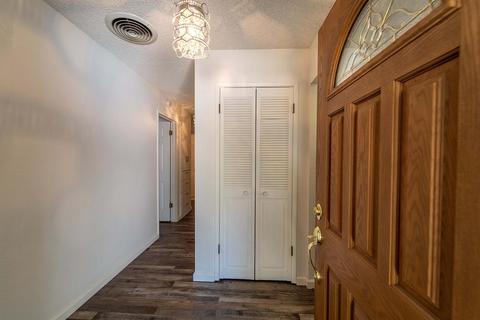1208 Willeen Ct, Modesto, CA 95350 photo 8