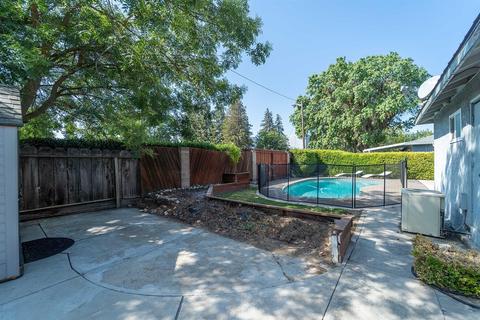 1208 Willeen Ct, Modesto, CA 95350 photo 34