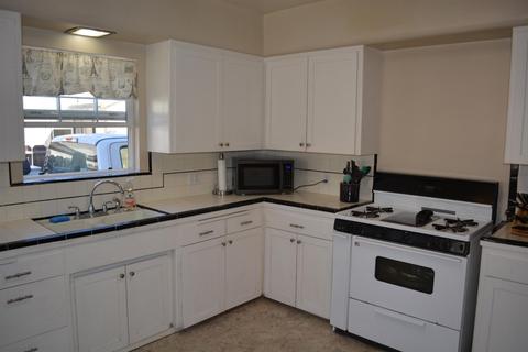 305 Palm Ave, Modesto, CA 95350 photo 17