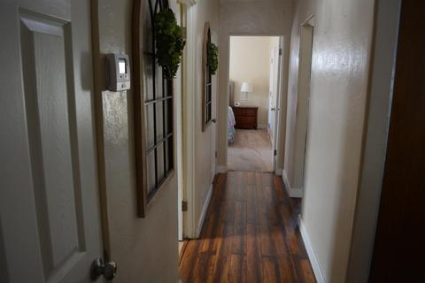 305 Palm Ave, Modesto, CA 95350 photo 38