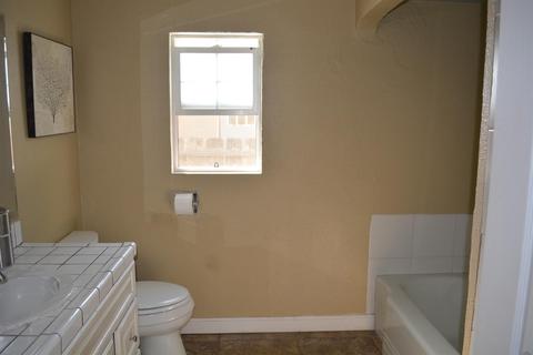 305 Palm Ave, Modesto, CA 95350 photo 26