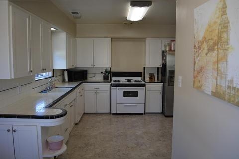 305 Palm Ave, Modesto, CA 95350 photo 13