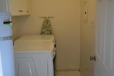305 Palm Ave, Modesto, CA 95350 photo 69