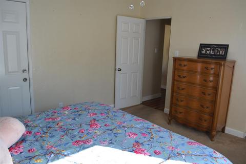 305 Palm Ave, Modesto, CA 95350 photo 23
