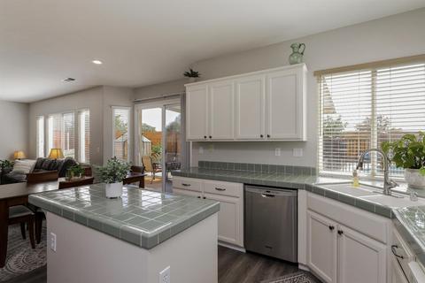1280 Traditions St, Tracy, CA 95376 photo 14