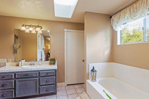 215 Hackberry Ave, Modesto, CA 95354 photo 38