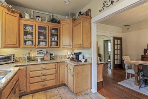 215 Hackberry Ave, Modesto, CA 95354 photo 21