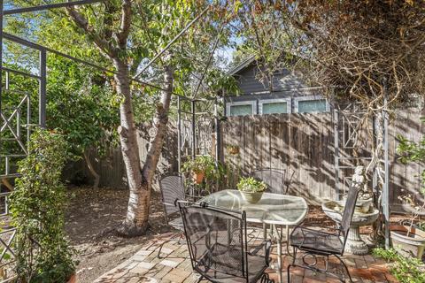 215 Hackberry Ave, Modesto, CA 95354 photo 51