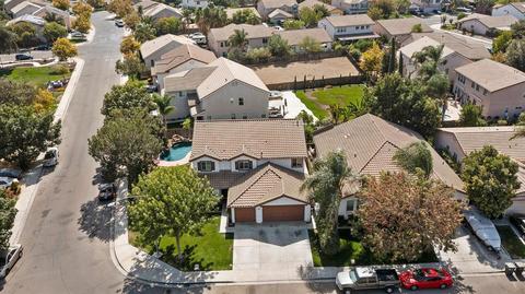 1202 Swan Dr, Patterson, CA 95363 photo 2