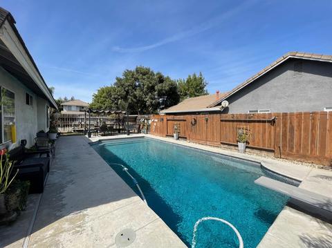 1103 E Springer Dr, Turlock, CA 95382 photo 3