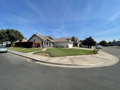 1103 E Springer Dr, Turlock, CA 95382 photo 5