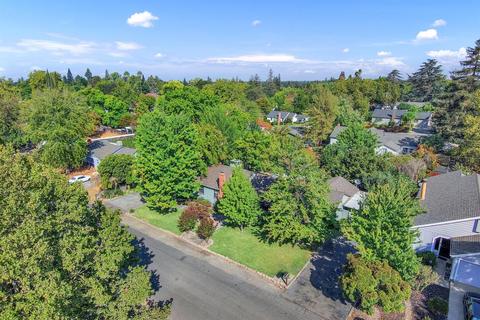 7325 Eagle Rd, Fair Oaks, CA 95628 photo 9