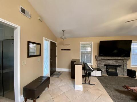 8652 Fobes Dr, Antelope, CA 95843 photo 4