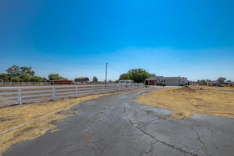 13900 E Harney Ln, Lodi, CA 95240 photo 24
