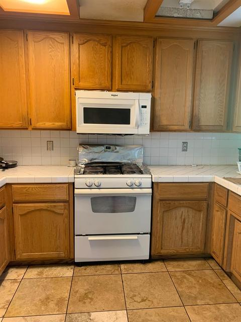 211 E Oak St, Lodi, CA 95240 photo 14