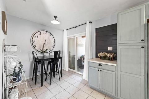 4314 Jeffery, Olivehurst, CA 95961 photo 7