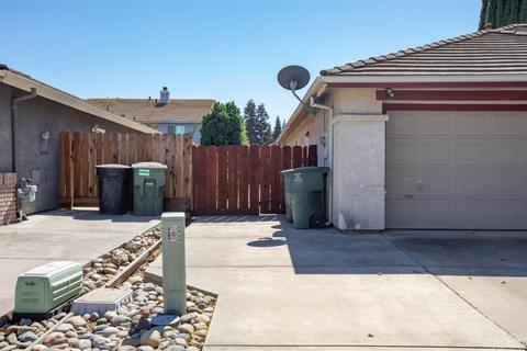 2424 Ives St, Modesto, CA 95355 photo 13