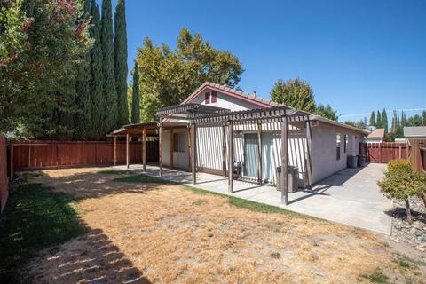 2424 Ives St, Modesto, CA 95355 photo 6