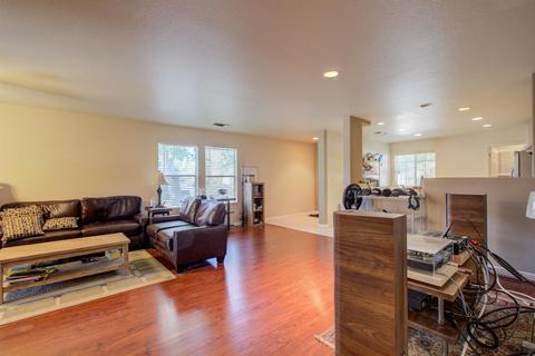 2424 Ives St, Modesto, CA 95355 photo 36