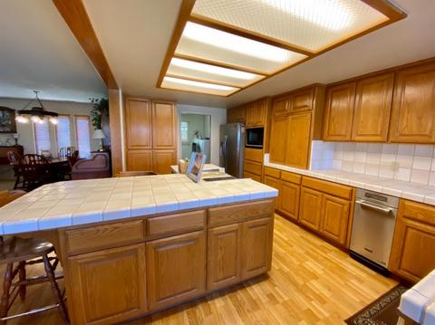 2231 E Linwood Ave, Turlock, CA 95380 photo 13