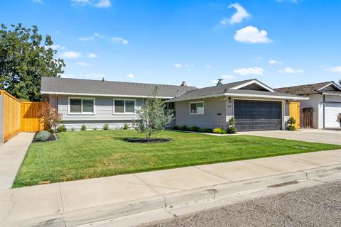 361 Earlham Dr, Turlock, CA 95382 photo 3