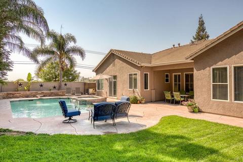 1802 Tartan Rd, Turlock, CA 95382 photo 2