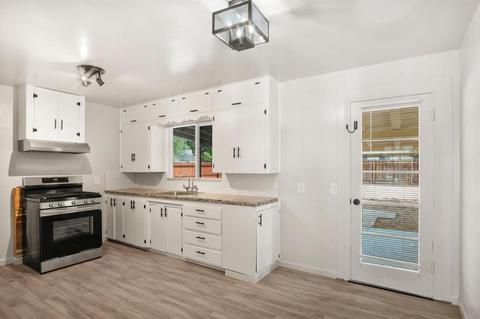 2112 7th St, Ceres, CA 95307 photo 8