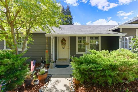 7041 Walnut Ave, Orangevale, CA 95662 photo 4