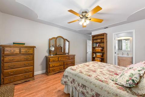 7041 Walnut Ave, Orangevale, CA 95662 photo 17