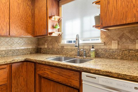 7041 Walnut Ave, Orangevale, CA 95662 photo 11