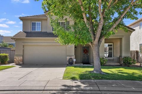 1812 Davenport Dr, Modesto, CA 95356 photo 2