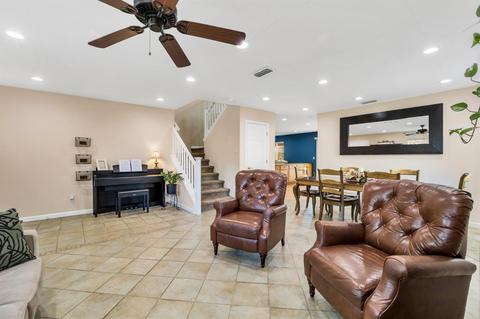 10964 Woolwich Way, Mather, CA 95655 photo 9