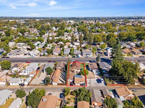 428 E Lodi Ave, Lodi, CA 95240 photo 1